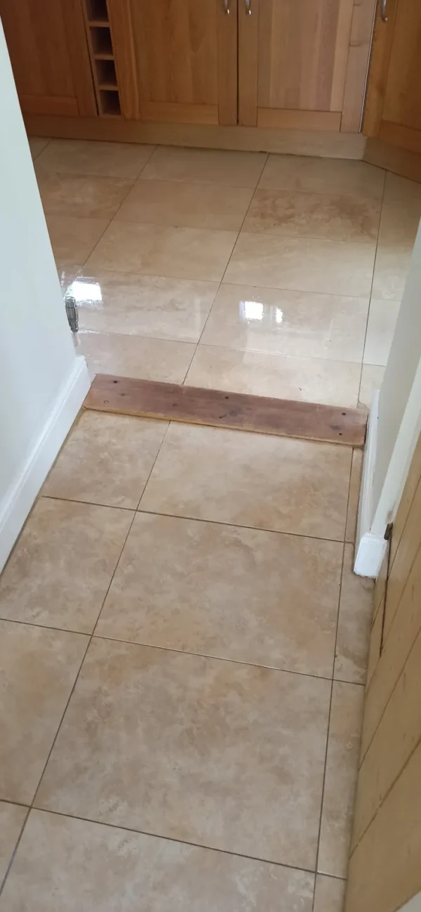 kitchen-hallway-tiles-after-cleaning Kitchen and hallway floor tiles after deep cleaning